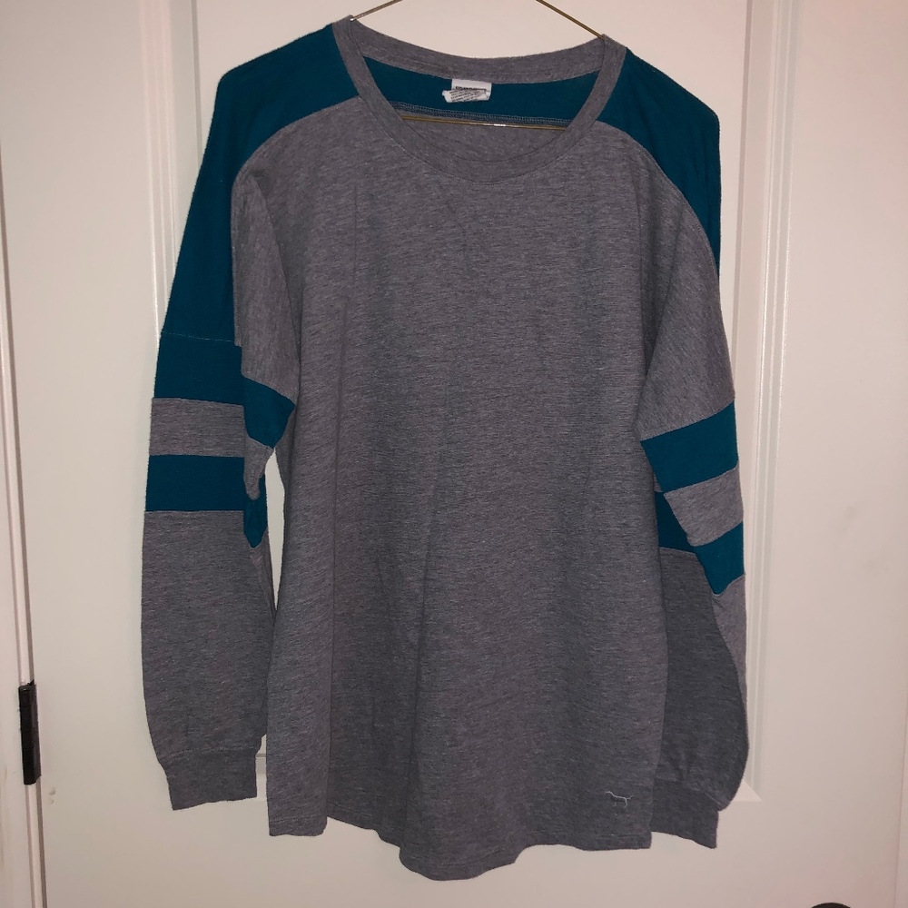 Voctoria's Secret PINK Long Sleeve Tee